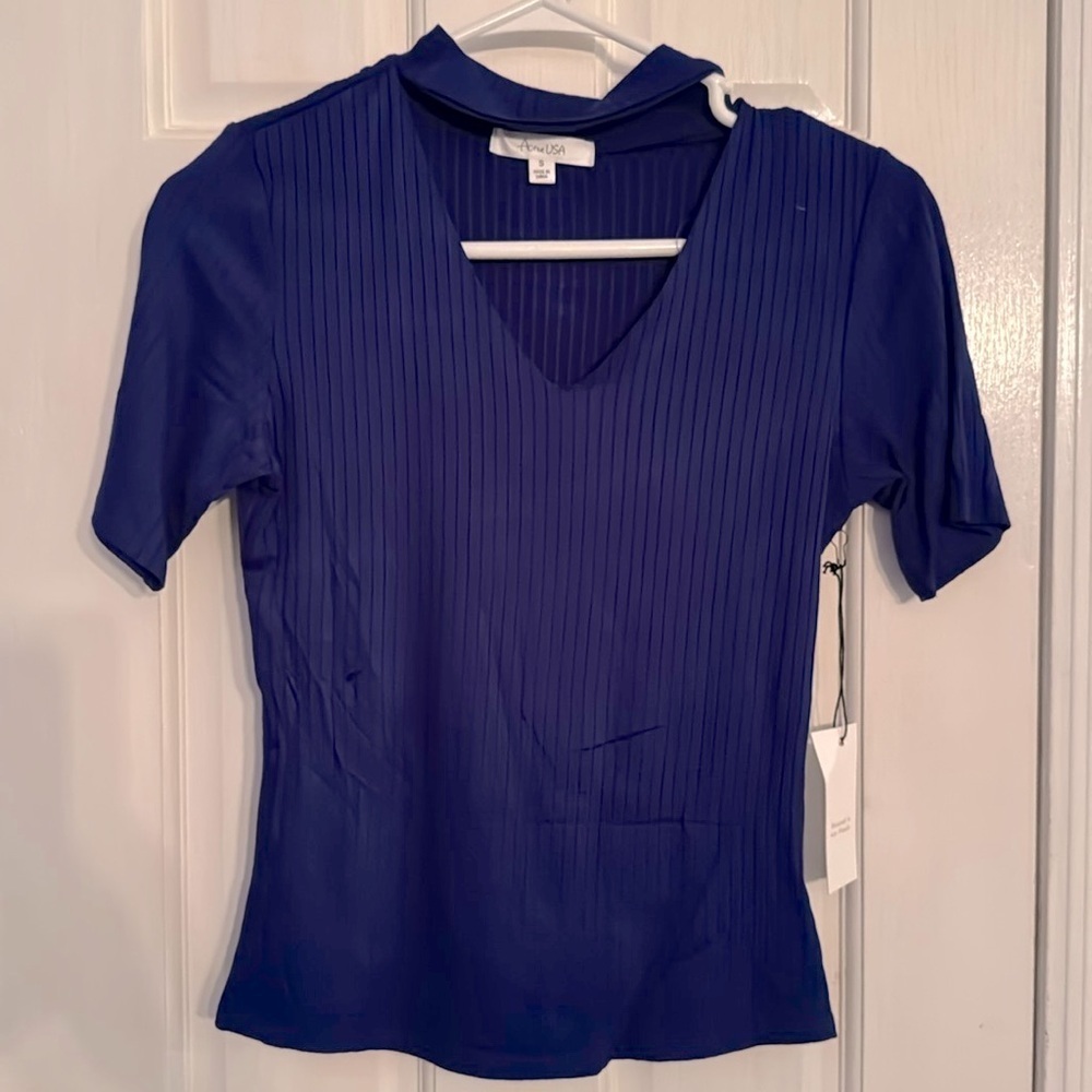 Active USA blue ribbed spandex collar with cut out shirt NWT S